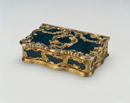 Rococo heliotrope box.