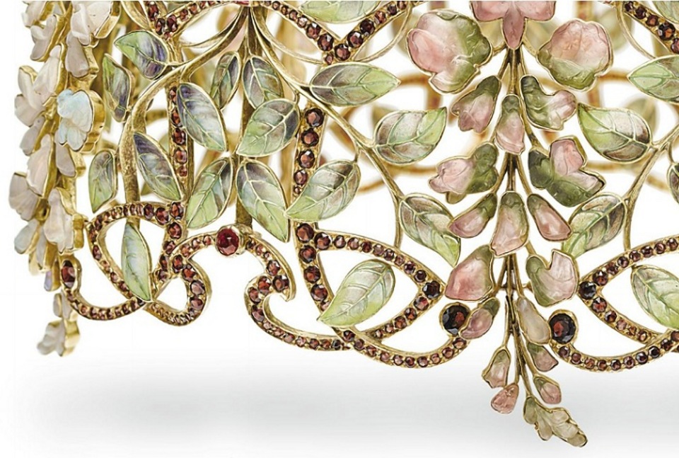 Sold in 2016 for 220 thousand euros to a private collection
