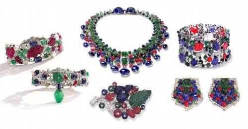 Cartier. Products in the style of Tutti Frutti.