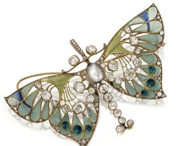 Butterfly brooch in gold, decorated with stained glass enamel, pearls and diamonds, Henri Vever, circa 1900