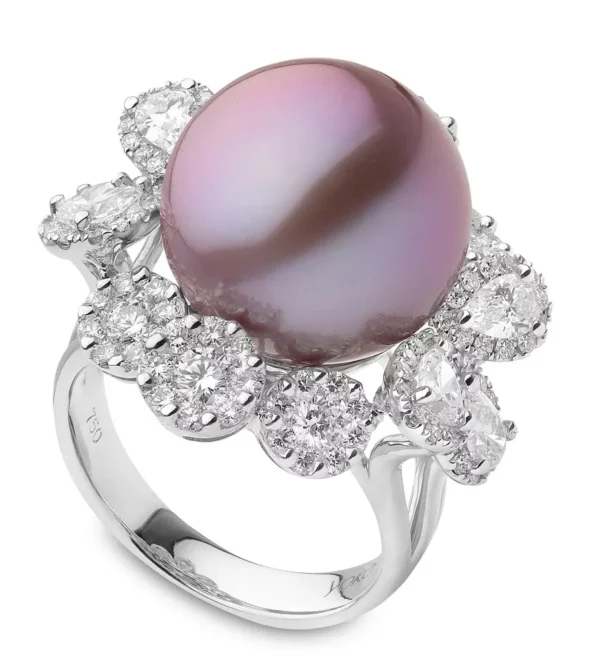 Ring with large pearl.