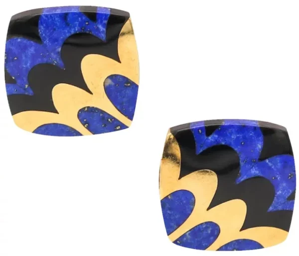 Mosaic with inlaid wavy pattern consisting of many elements carved from natural black jade and lapis lazuli