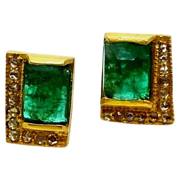 Art Deco Style Mosaic 20 Karat Yellow Gold Emerald Coomi Stud Earrings.