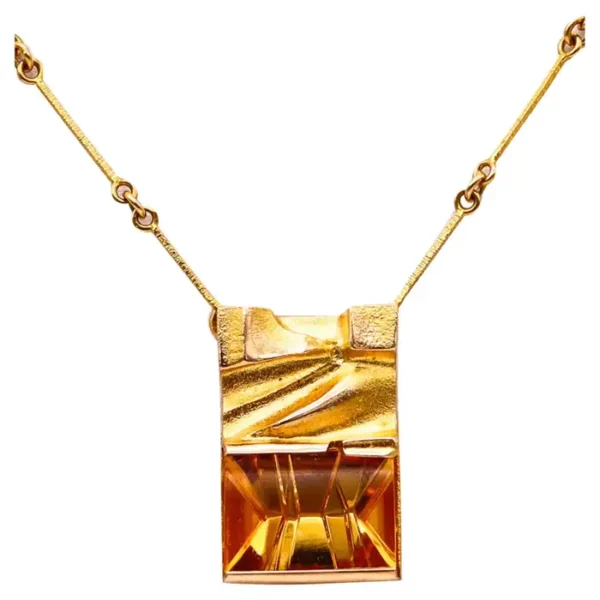 Björn Weckström Lapponia Modernist Necklace In 14Kt Gold With Munsteiner Cut.