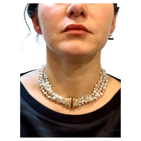 Designer Lagos Diamond & Ruby Brooch& Pearls Necklace 14k Yellow Gold, Antique. Designer Lagos Diamond & Ruby Brooch& Pearls Necklace 14k Yellow Gold, Antique.