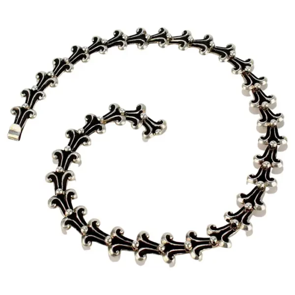 Signed Los Castillo Mexican Sterling Silver Bicycle Link Chain Necklace.
