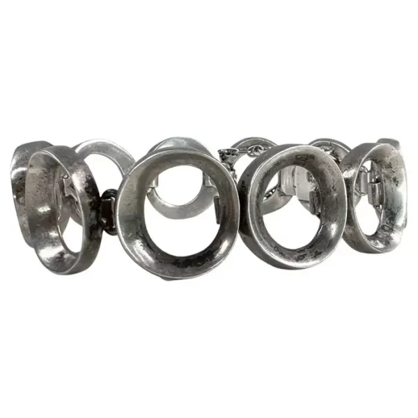 1960s Modernist Silversmith Antonio Pineda Sterling Silver Circles Link Bracelet.