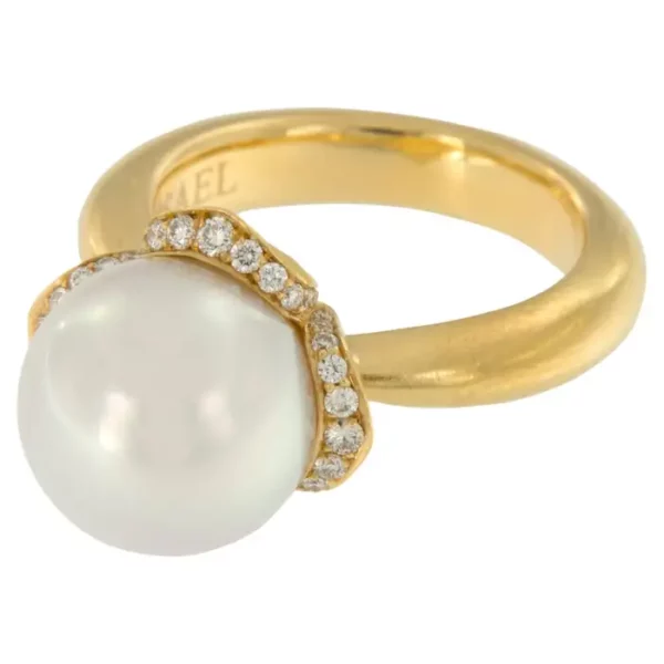 Assael 20 Karat Yellow Gold Gem South Sea Pearl and 0.31 Cttw. Diamond Ring.