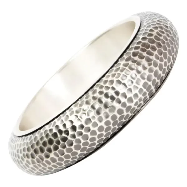 BOTTEGA VENETA oxidised sterling silver HAMMERED Bangle Bracelet.