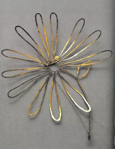 Sculptural brooch made of copper Chamomile.