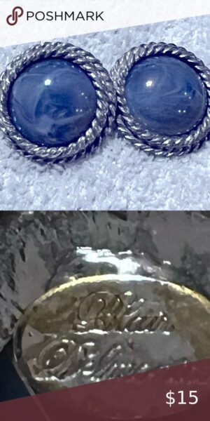 Vintage blue clip on earrings.