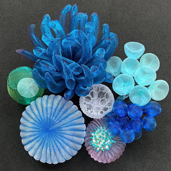 Brooch, Mariko Kusumoto.