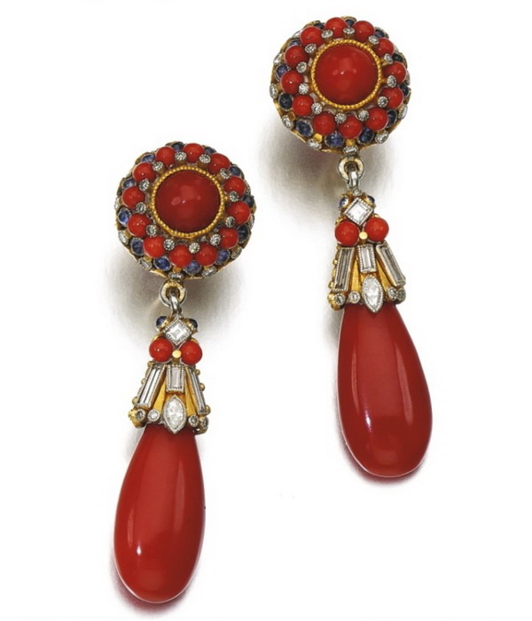 Gold earrings with corals, sapphires and diamonds, Elmar Seidler circa 1930 1939.