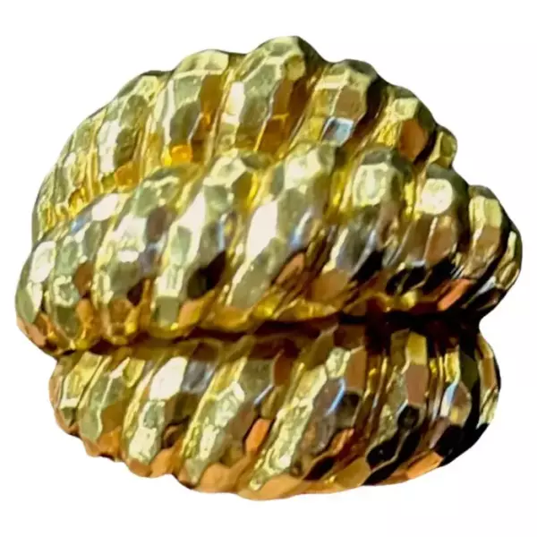Henry Dunay 18kt Gold Ring. Henry Dunay 18kt Gold Ring.