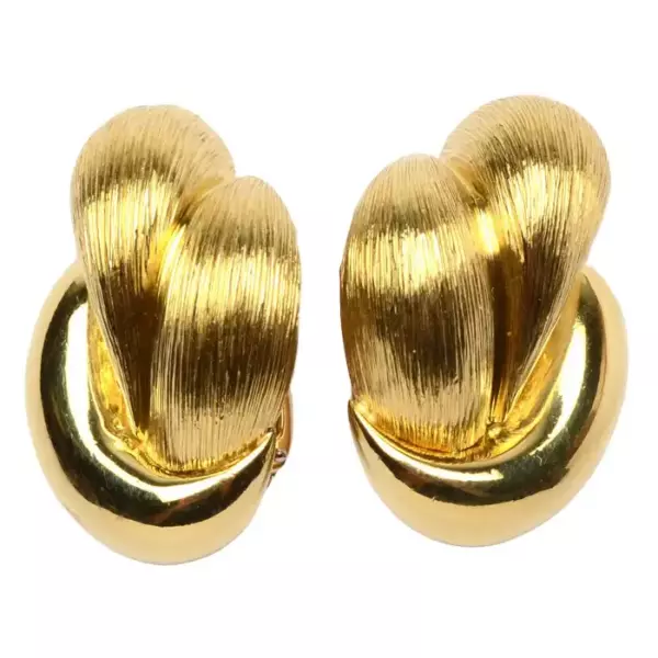 Henry Dunay Large Gold Earrings. Henry Dunay Large Gold Earrings.