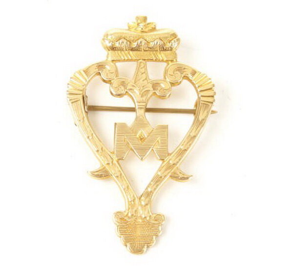 Luckenbooth brooch in gold.2 Luckenbooth brooch in gold.2