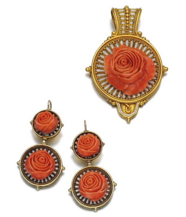 Set of gold jewelry with carved coral roses and micromosaic, Ernesto Pierre, circa 1860.