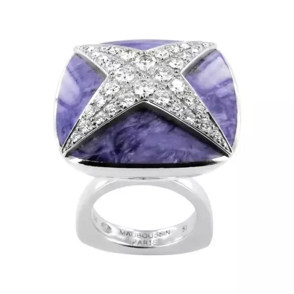 Mauboussin 18 Carat. White Gold Ring 1.00 ct Diamond Jade.