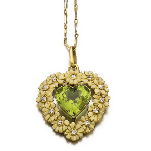 Pendant with peridot, enamel and diamonds, Falize Frères. Pendant with peridot, enamel and diamonds, Falize Frères.
