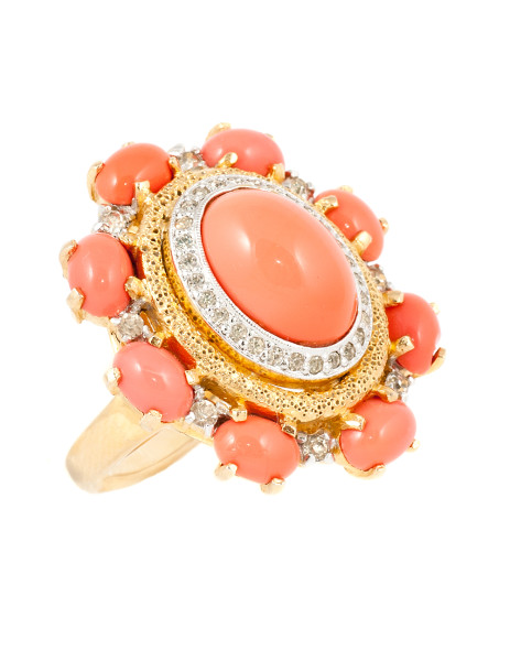 Ring with coral cabochons.
