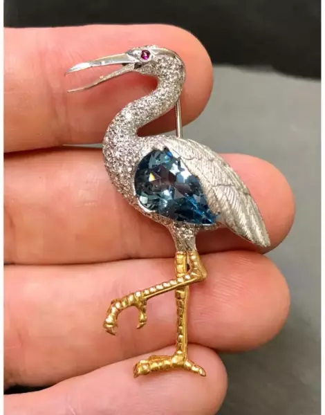 Estate Edward Wolfe 18K Aquamrine Diamond Egret Pin. Estate Edward Wolfe 18K Aquamrine Diamond Egret Pin.