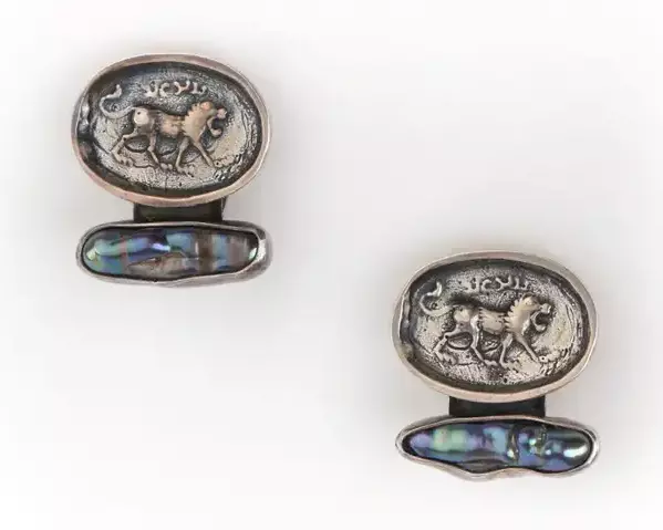 REBECCA COLLINS Sterling Silver Ancient Coin Lion Biwa Pearl Stone Clip Earrings.