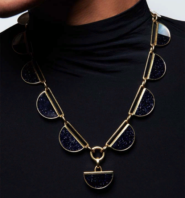 Anna Maccieri Rossi Ora Night & Day necklace with aventurine and mother of pearl in a gold frame.