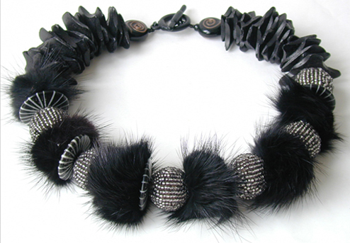 Black necklace with fur.