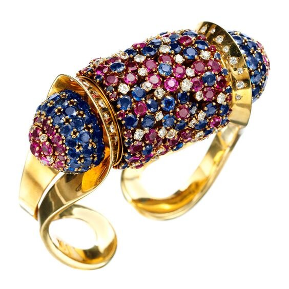 Bracelet with rubies and sapphires.