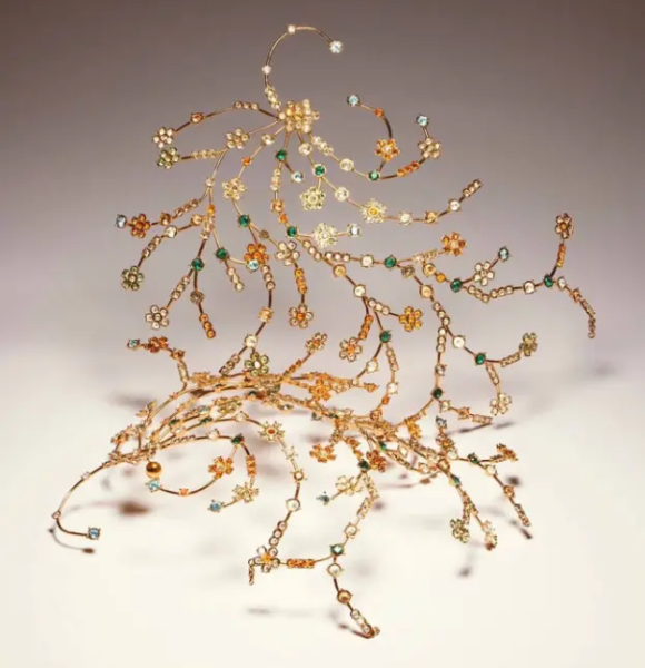 Branches with flowers made of rhinestones.