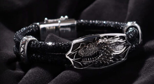 Dragon Scale Bracelet made of stingray leather and silver.