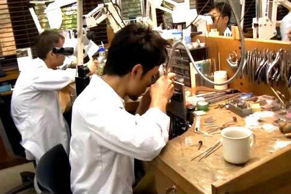 Gimel masters at work.