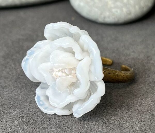 Lampwork decoration Murano glass ring White Peony, GlassBaker store glass decorations.