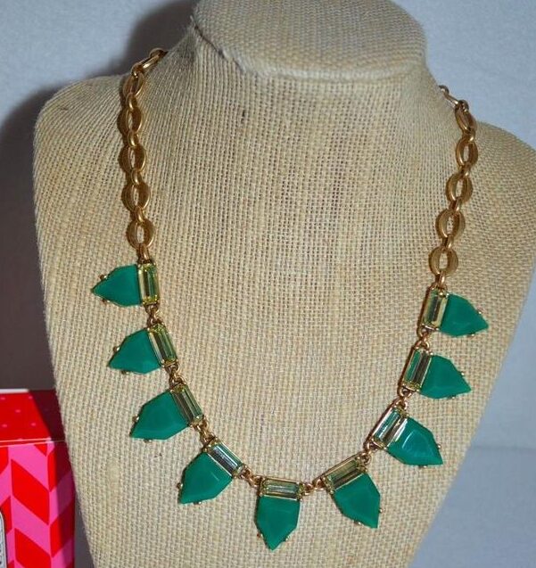 NEW Stella & Dot EYE CANDY Necklace EMERALD.