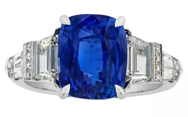 Raymond Yard Sapphire Ring, 4.60 Carats.