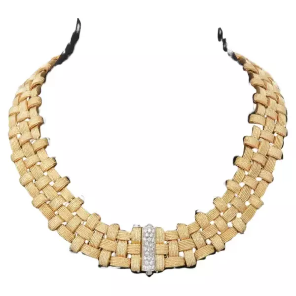 Roberto Coin Appassionata Diamond 18k Yellow Gold Choker Necklace.