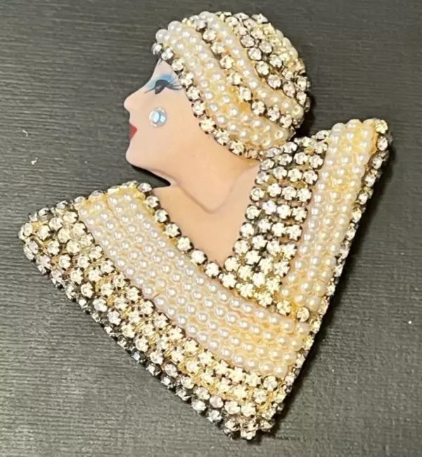 Vintage ELVIRA & JACKIE Porcelain Faces BROOCH Rhinestone Flapper Deco