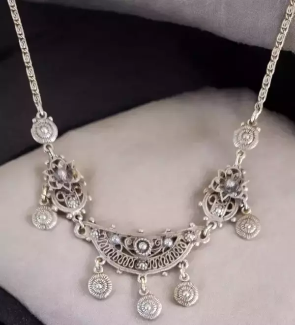 Vintage Rice Weiner Indo Craft Necklace Etruscan Filigree 15.5.