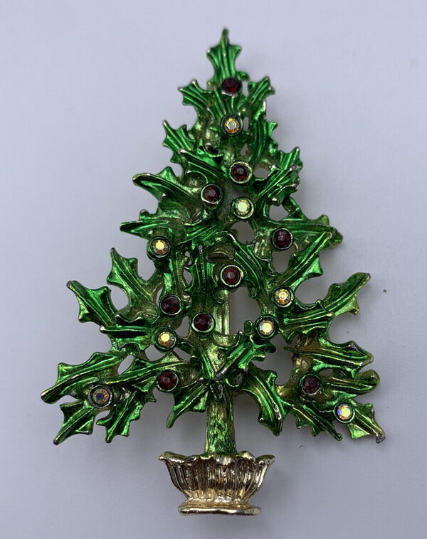 Christmas tree enamel brooch.