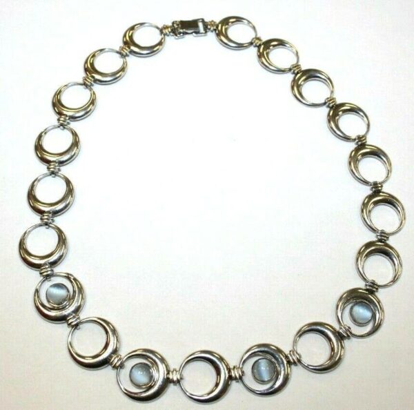 Vintage Sterling Silver W.E. Richards Circle Moonstone Necklace . Vintage Sterling Silver W.E. Richards Circle Moonstone Necklace .