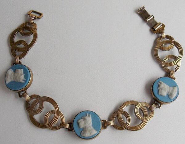 W.E. RICHARDS SYMMETALIC STERLING 14K PLATED SCOTTY DOG JASPERWARE BRACELET. W.E. RICHARDS SYMMETALIC STERLING 14K PLATED SCOTTY DOG JASPERWARE BRACELET.