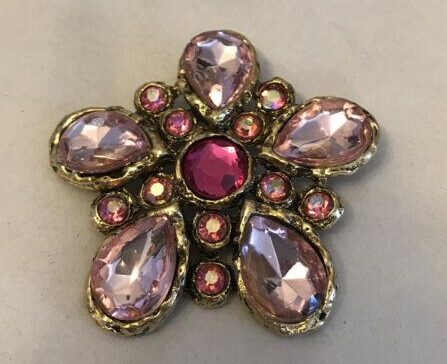 vintage yochi pin